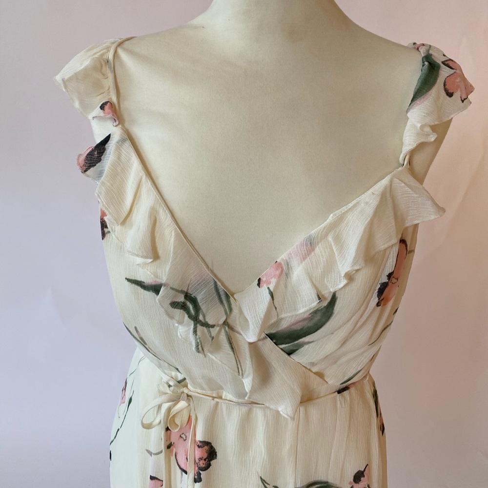 Dress - Picture 2 of 3